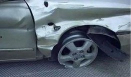 赣州新闻爆料车祸,惊心动魄的瞬间，多车连环相撞事故引发关注